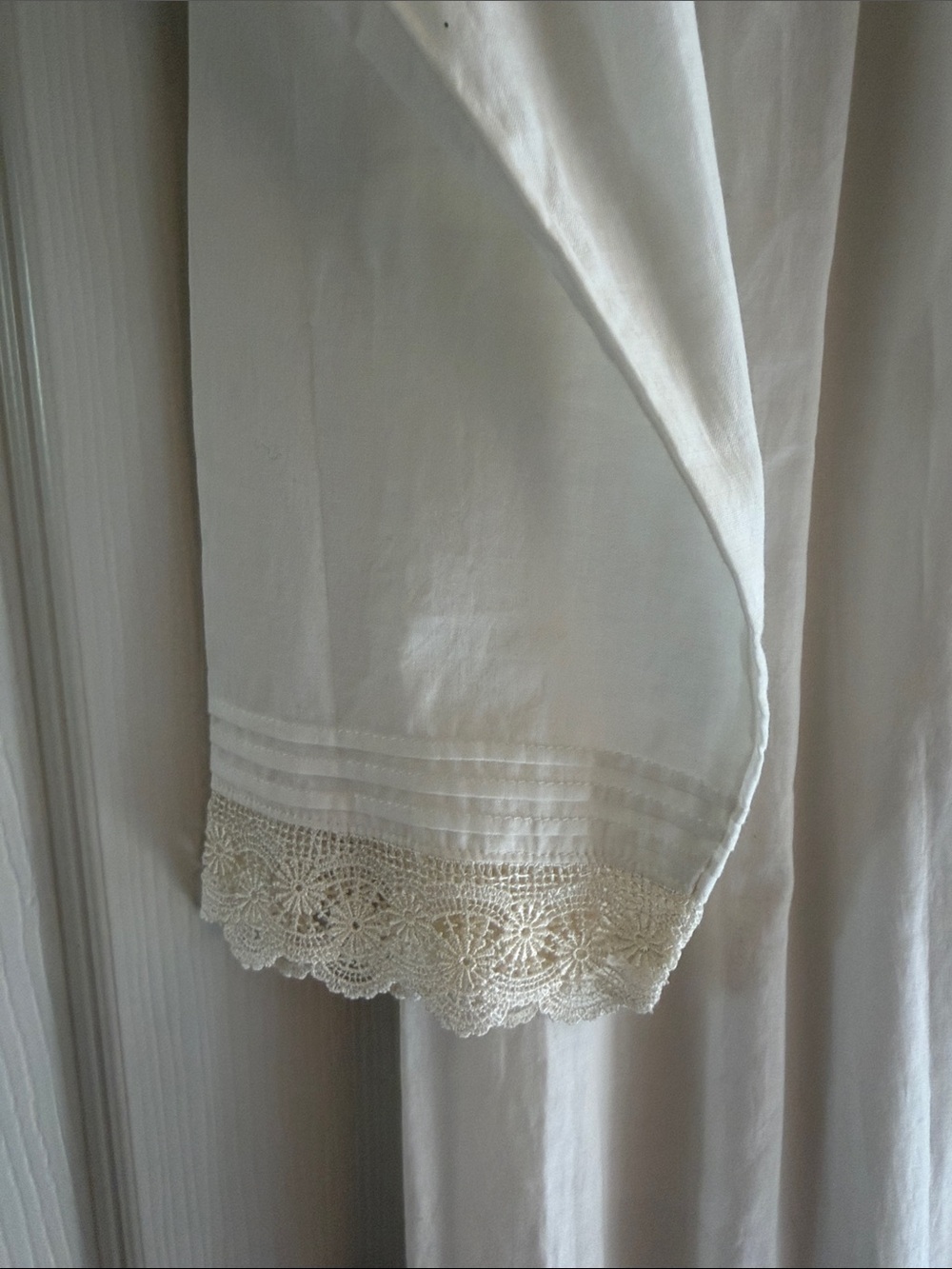 Vintage 90s, Eileen West White Button-Front Long Nightgown with Lace Yoke, Sz S - Picture 8 of 9